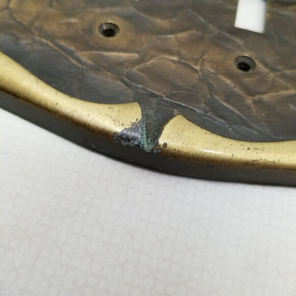 4 Pc Set Light Switch Outlet Covers Toilet Roll Dispenser Brown Gold Hammered Me - Picture 3 of 7